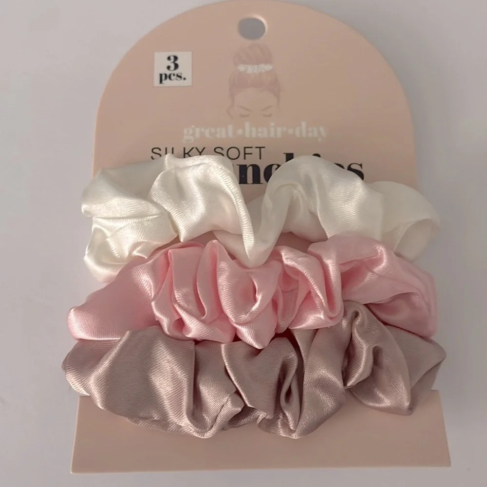 4/$20 🌸Silky Soft Scrunchie Trio – 3 Piece Set